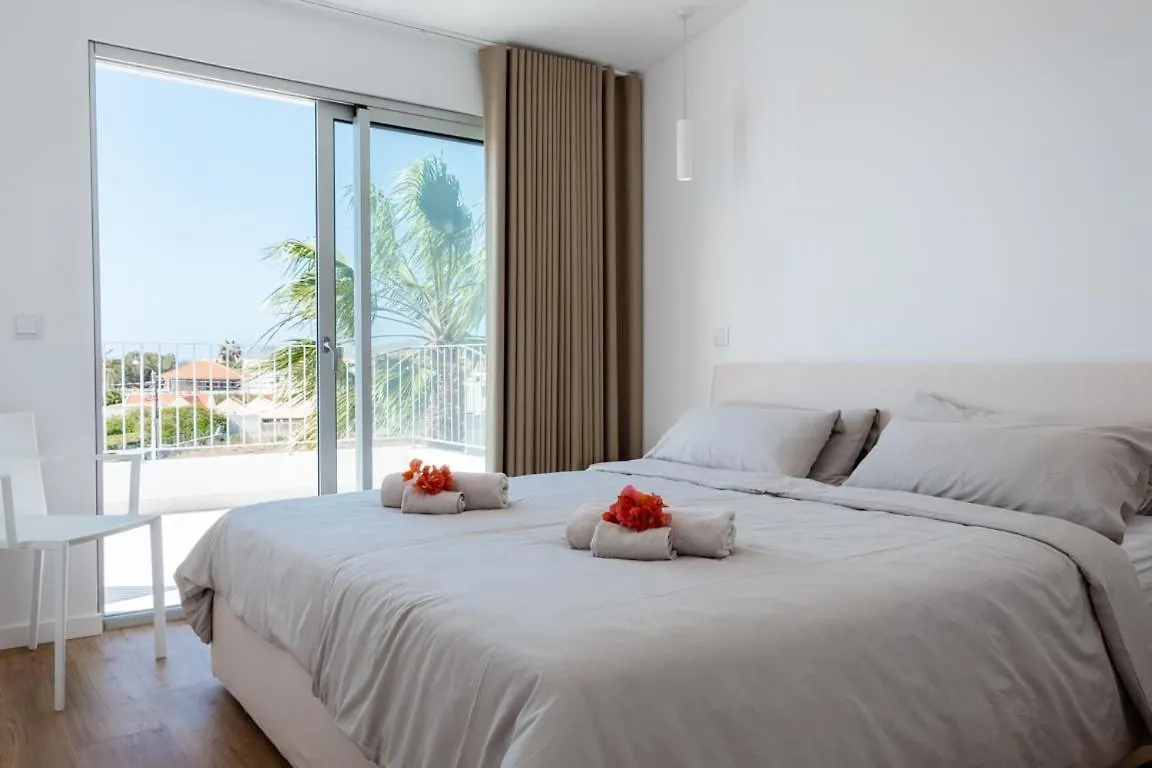 Πανσιόν Guestready - A Delightful Stay In Porto Santo Campo de Baixo